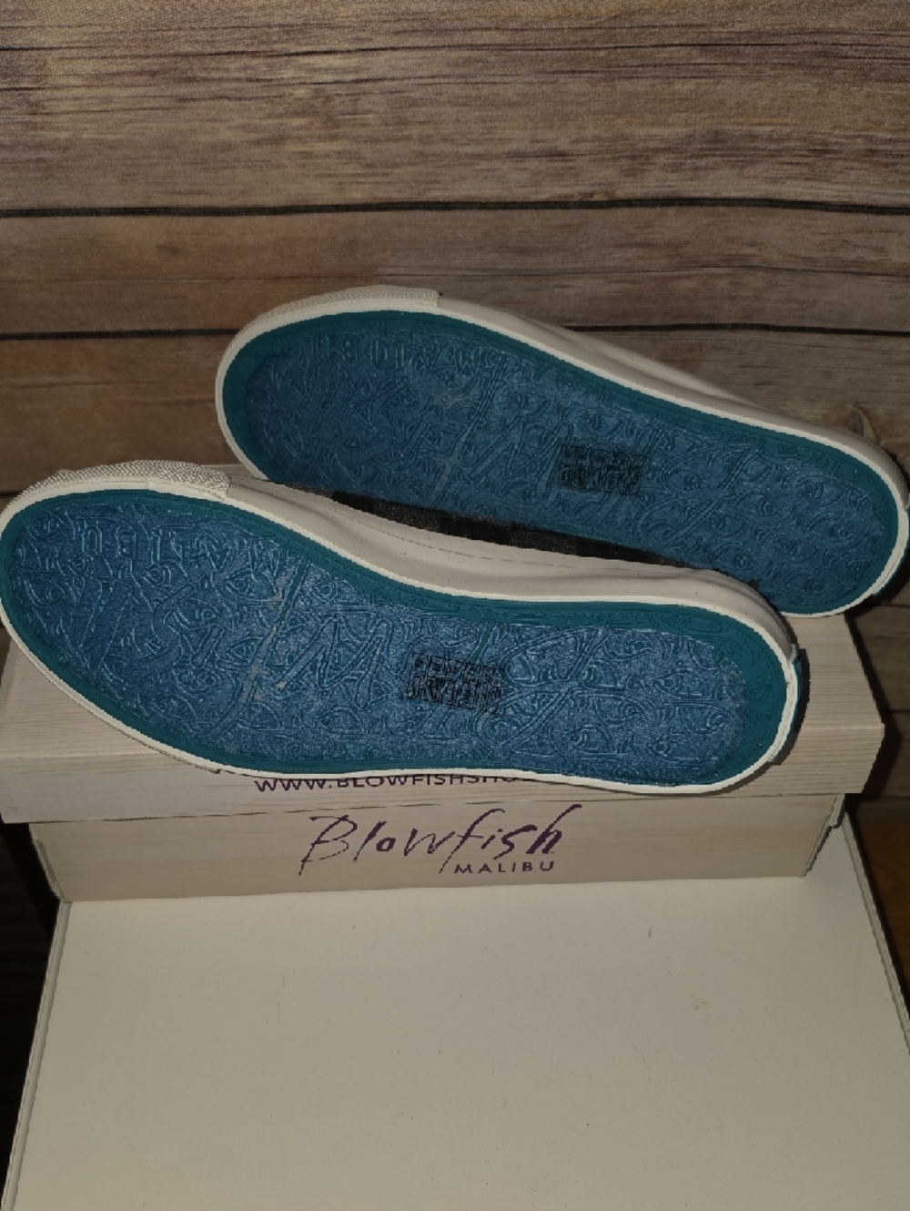 Blowfish Malibu Play Sneakers - Picture 5 of 5